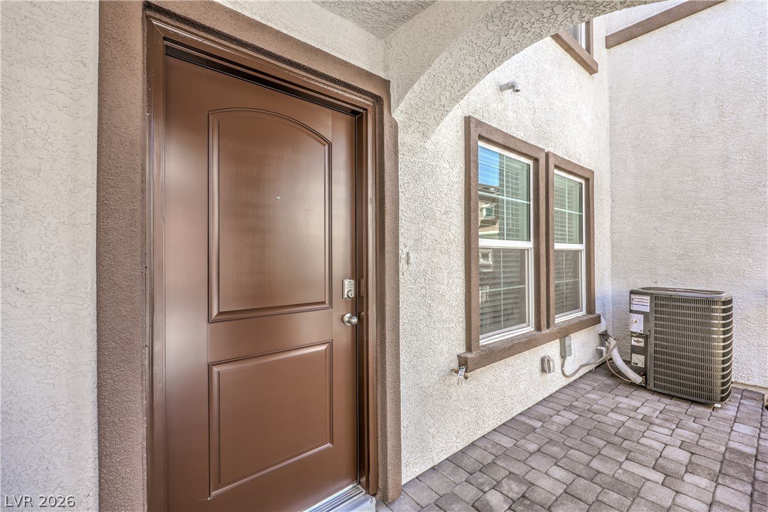 920 Rosy Starling Street – photo 4