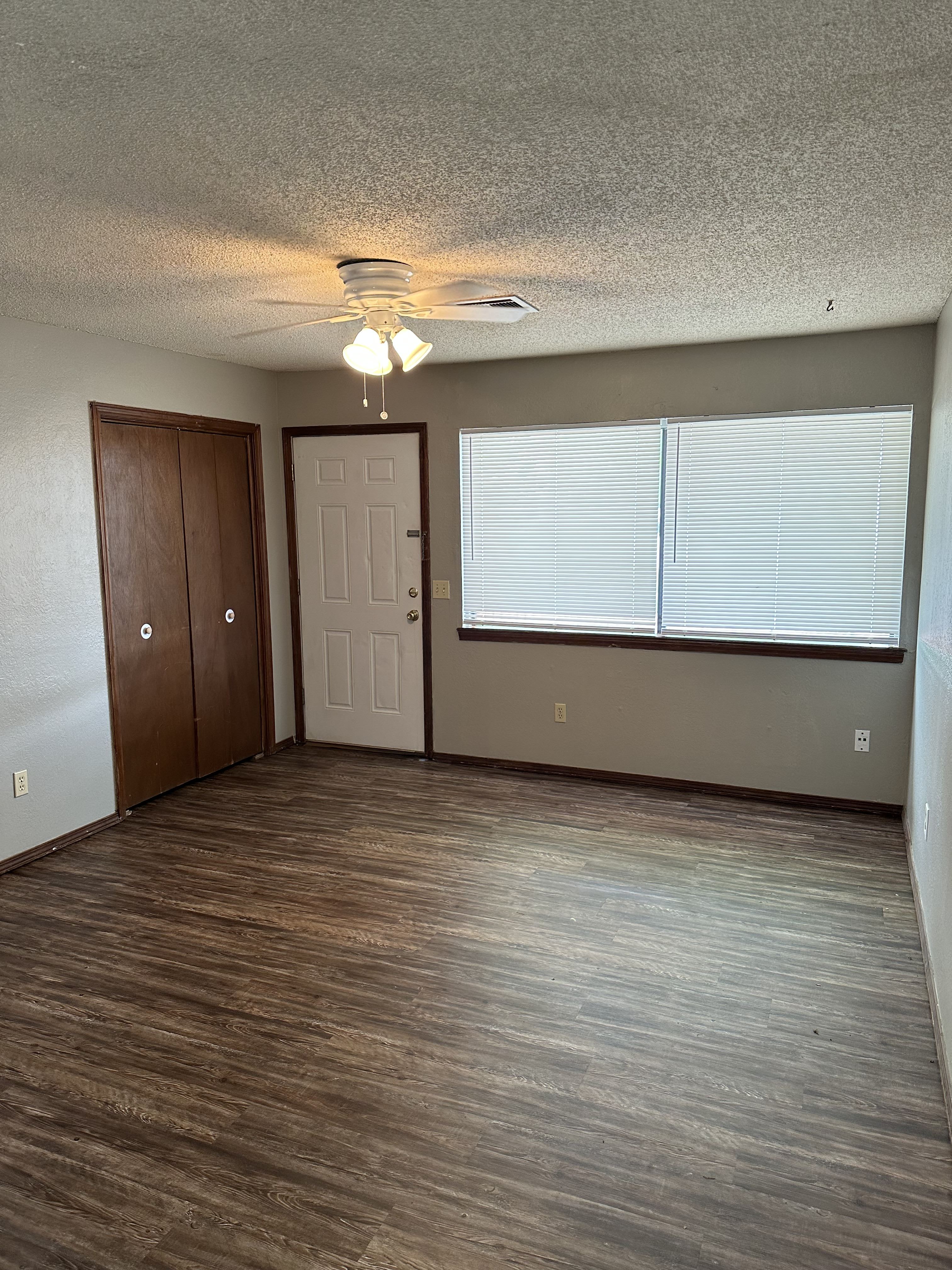 210 Nw North St – photo 2