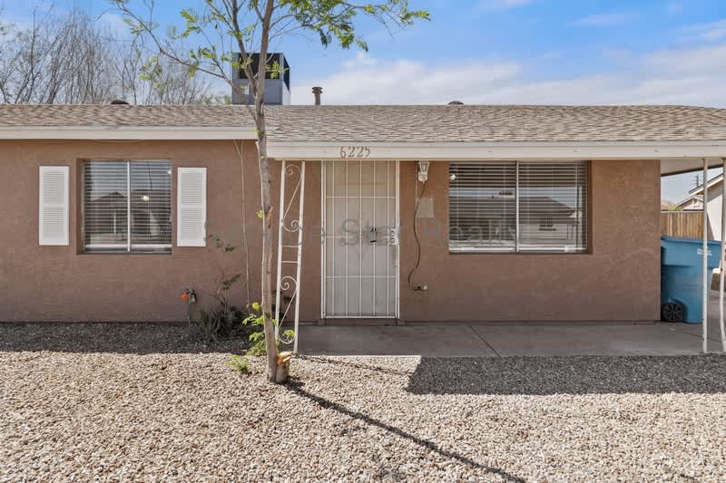 6225 W Almeria Rd – photo 3