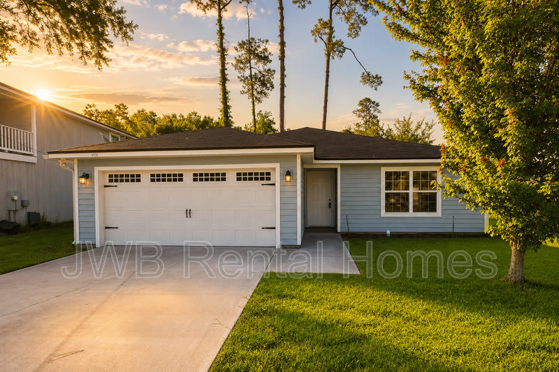 4650 Lenox Ave – photo 1