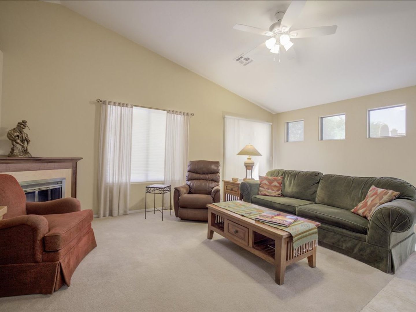 3 Bedroom 2 Bathroom – photo 5