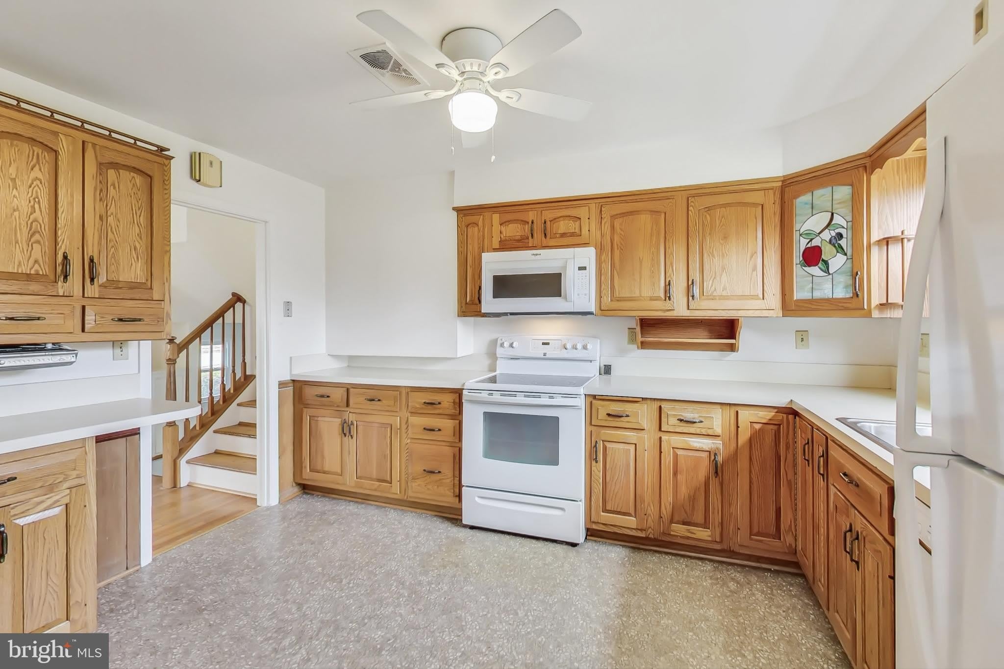 1208 PINEWOOD Drive – photo 3