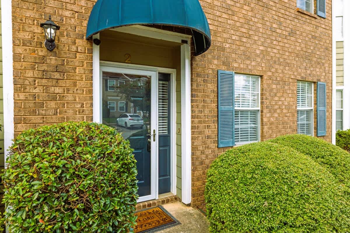 11112 Memorial Pkwy Sw – photo 1