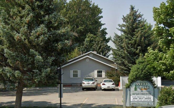 343 West Pine St. – photo 2