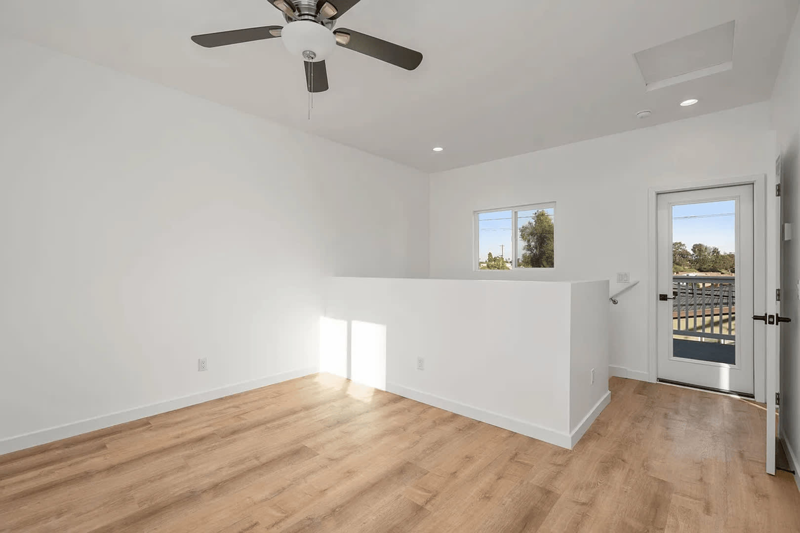 4161 Clairemont Mesa Blvd – photo 3