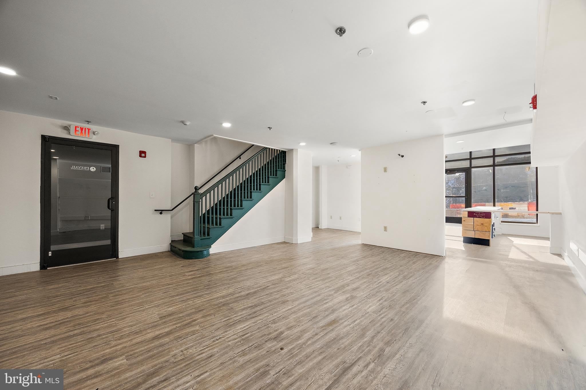 5 GIRARD Street – photo 3