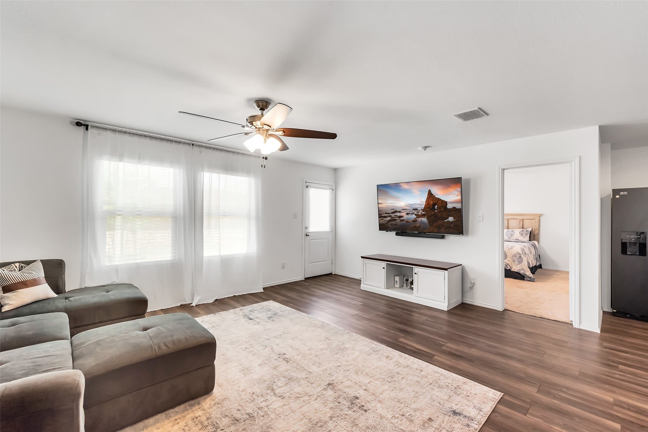 1516 Deerchase Drive – photo 5