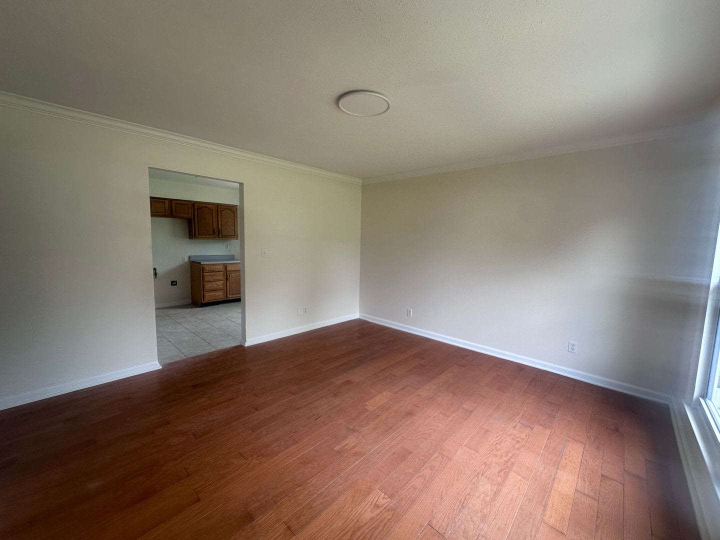Coming soon- 3 bedroom ranch with 2-car garage in 40229 – photo 3