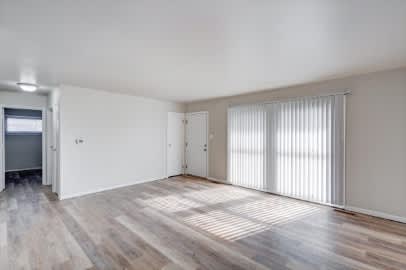 7310 East 30th Street – photo 3