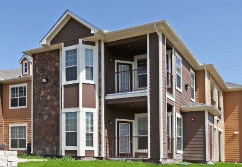 2208 Bee Creek Dr – photo 2