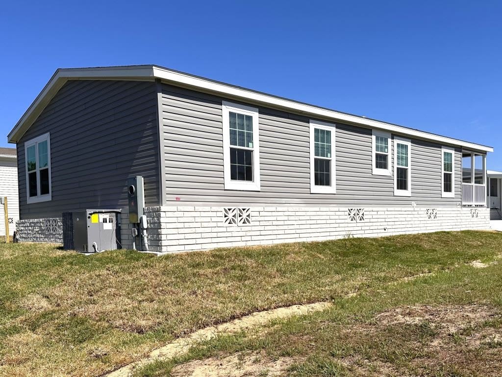 3084 SW 109th St – photo 2