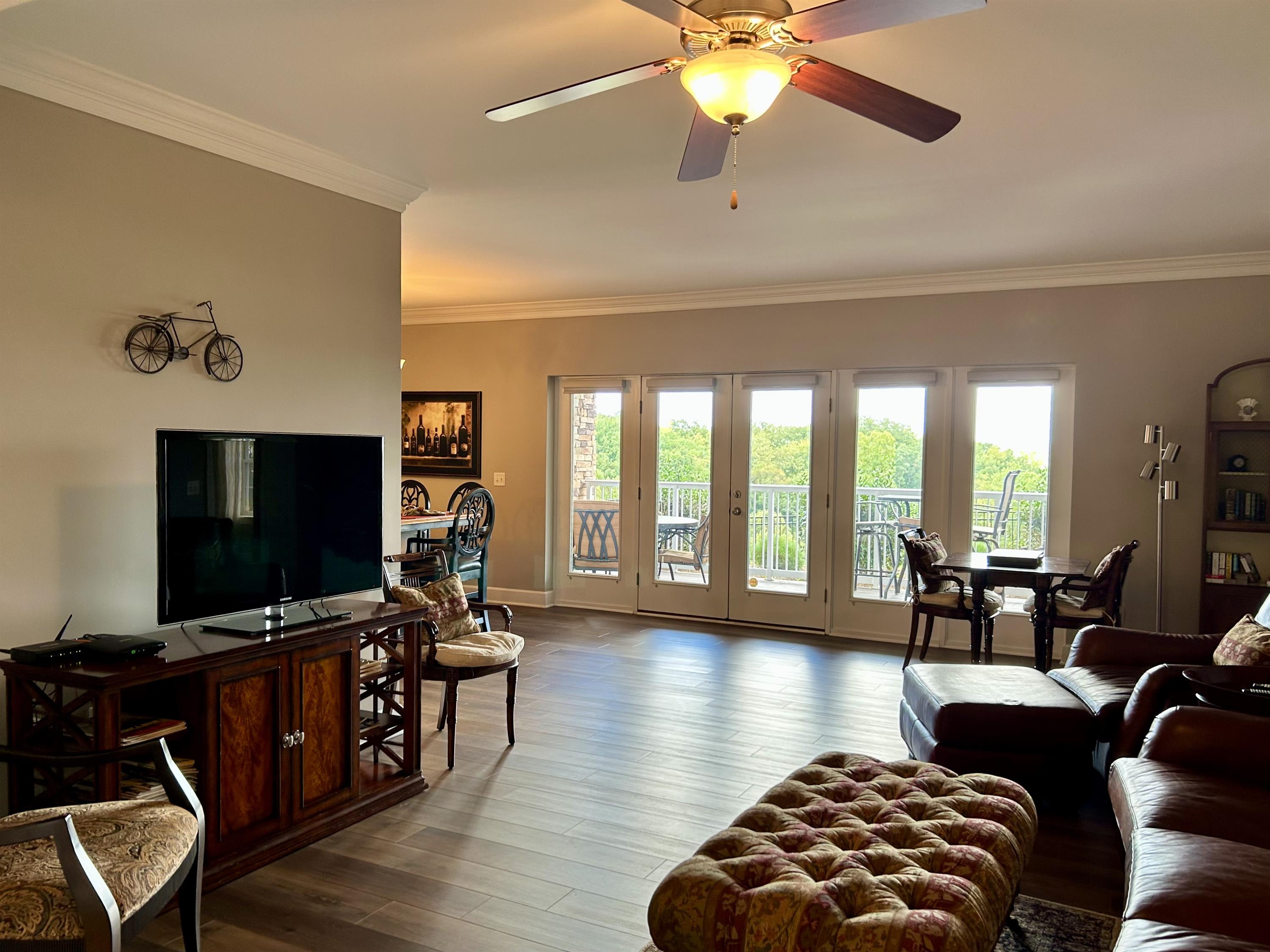 7100 Dale Ridge RoadHighland Cove Condos – photo 2