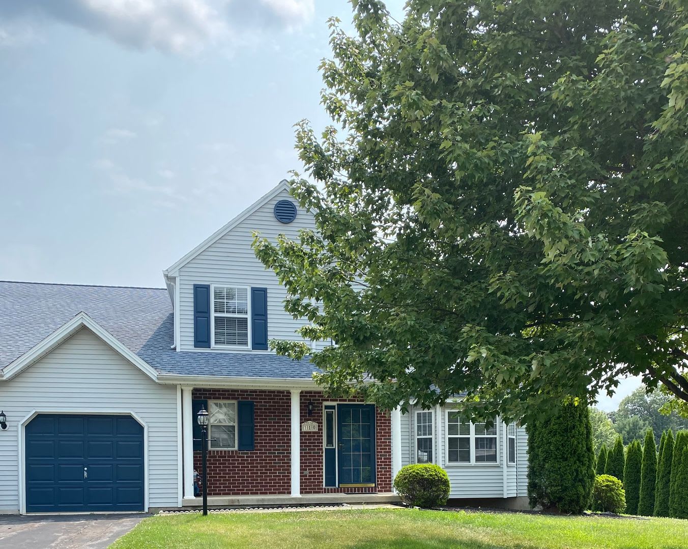 Spacious Single Family Home – photo 1