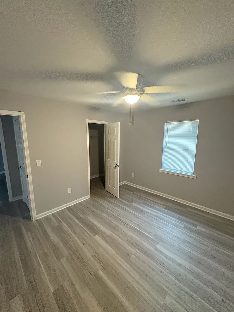 Room in 2 Bedroom Home at Pinedale Cir NW – photo 1