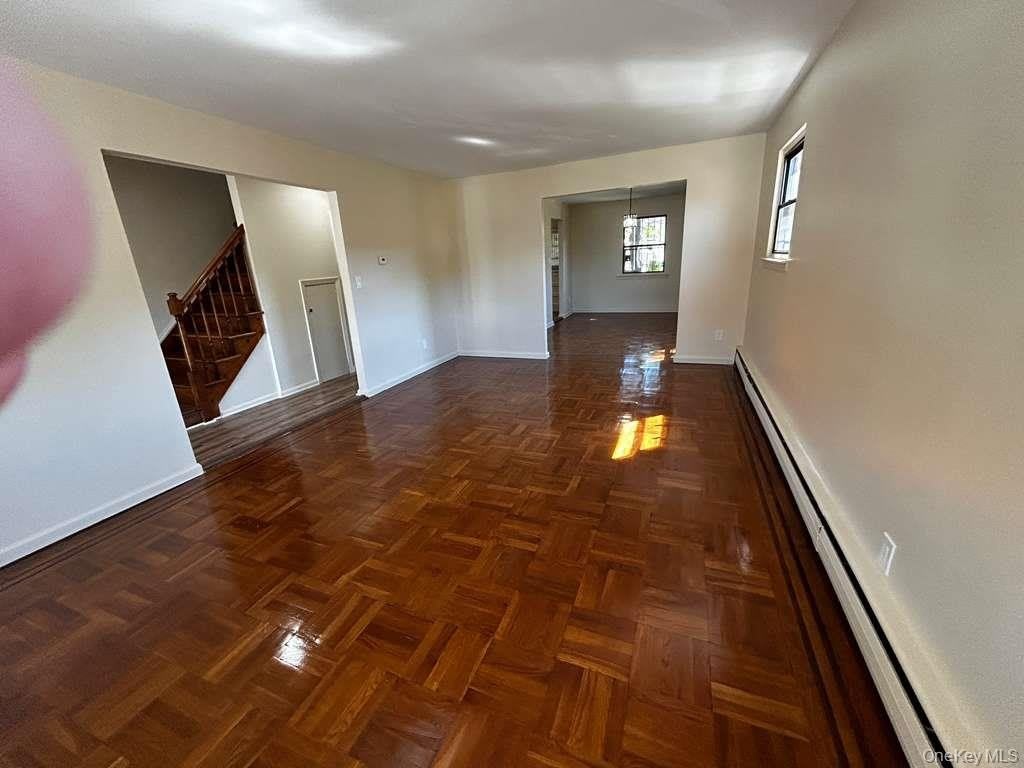 1149 East 219th Street – photo 5