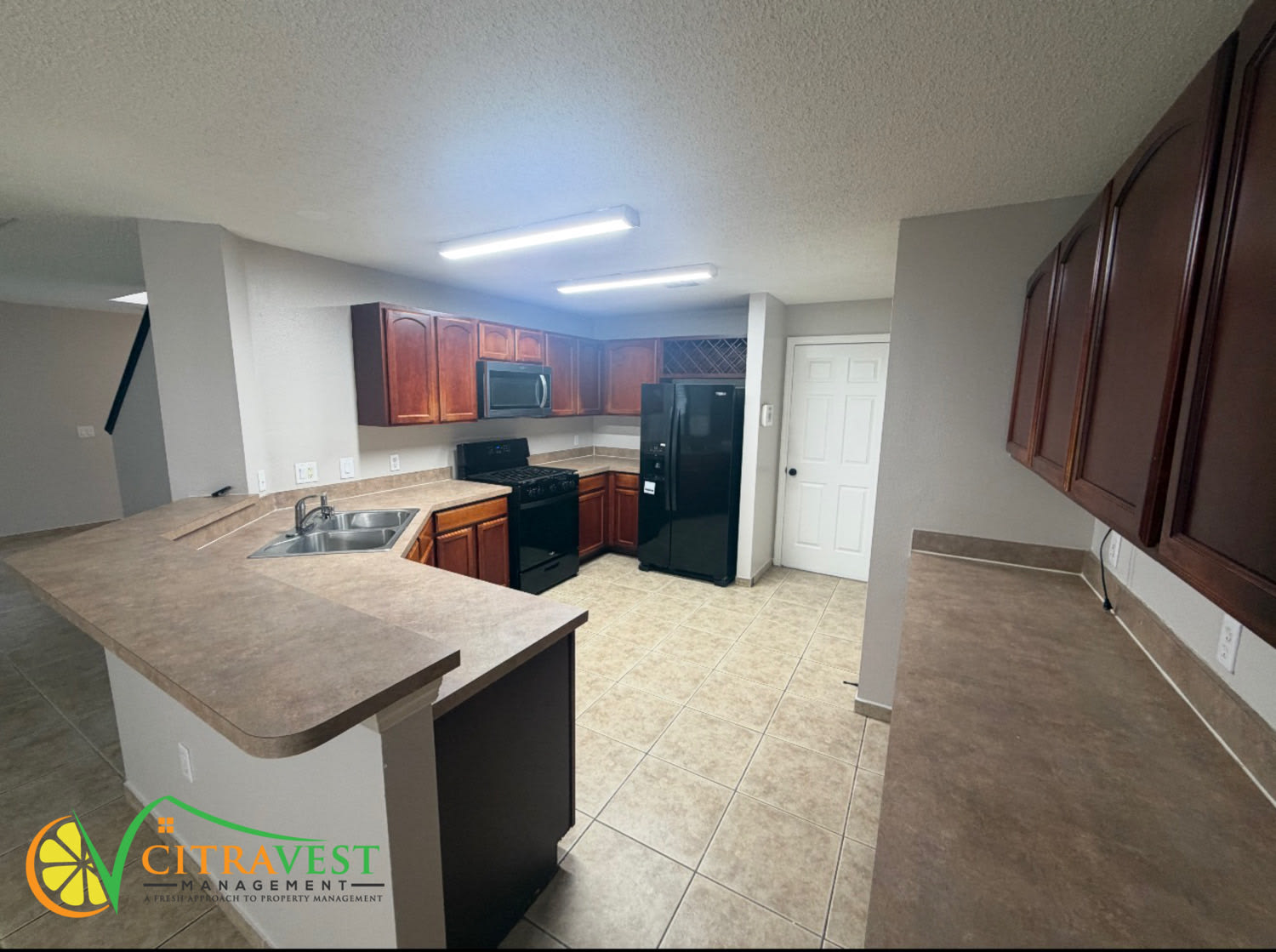 642 Rena Dr – photo 4