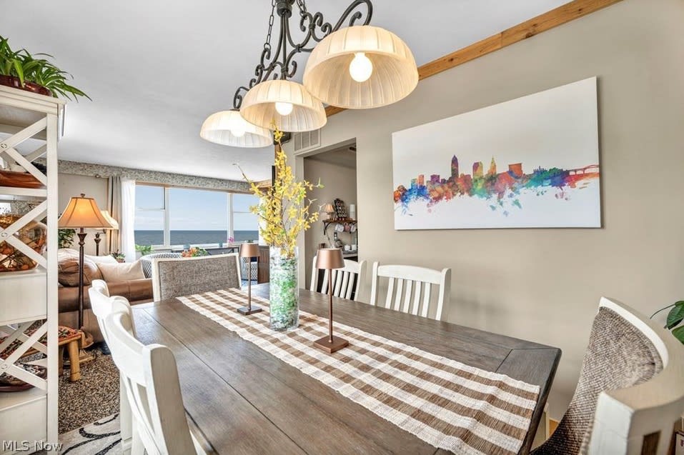 11850 Edgewater Drive – photo 5