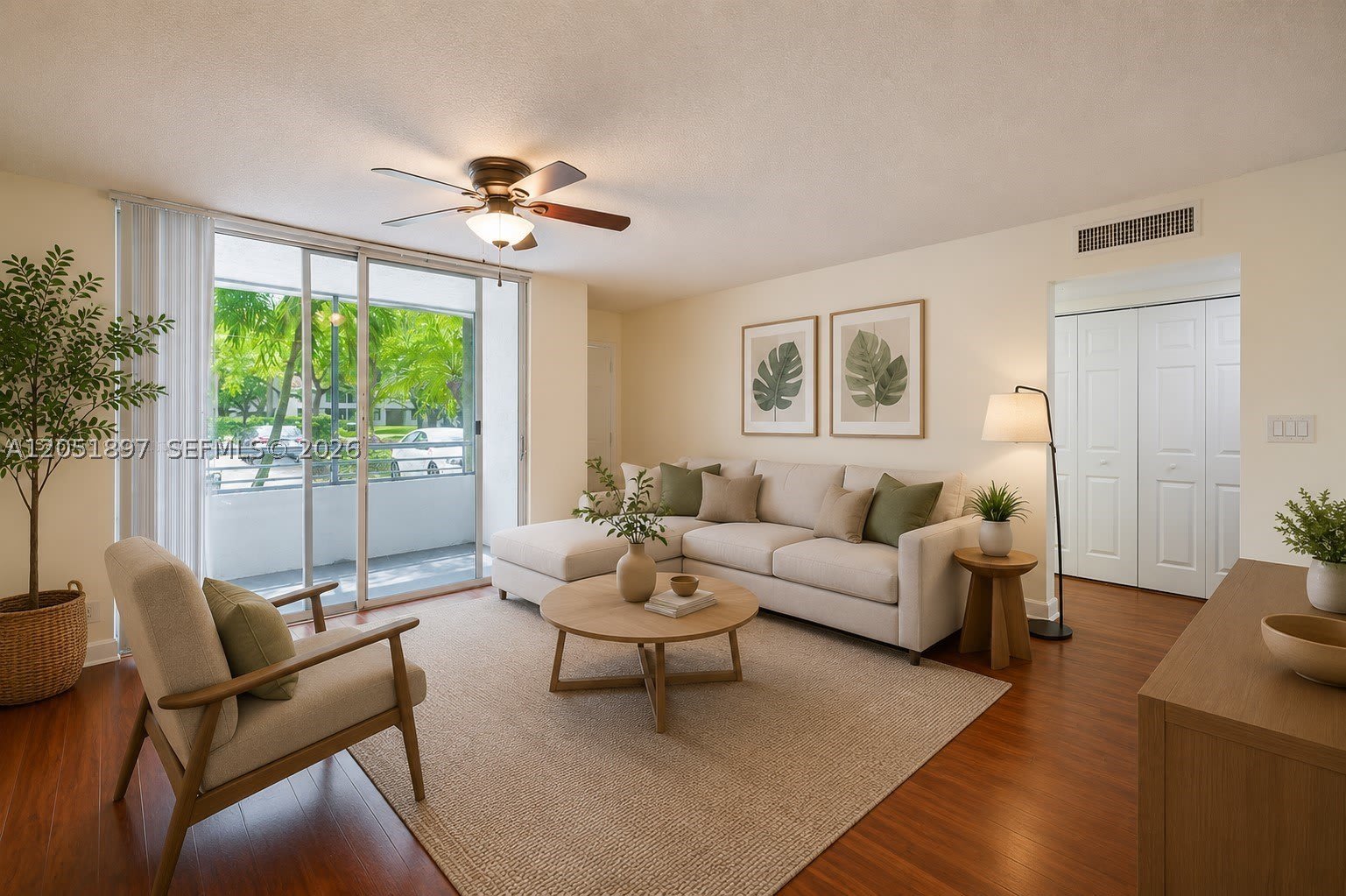 821 Lyons Rd – photo 3