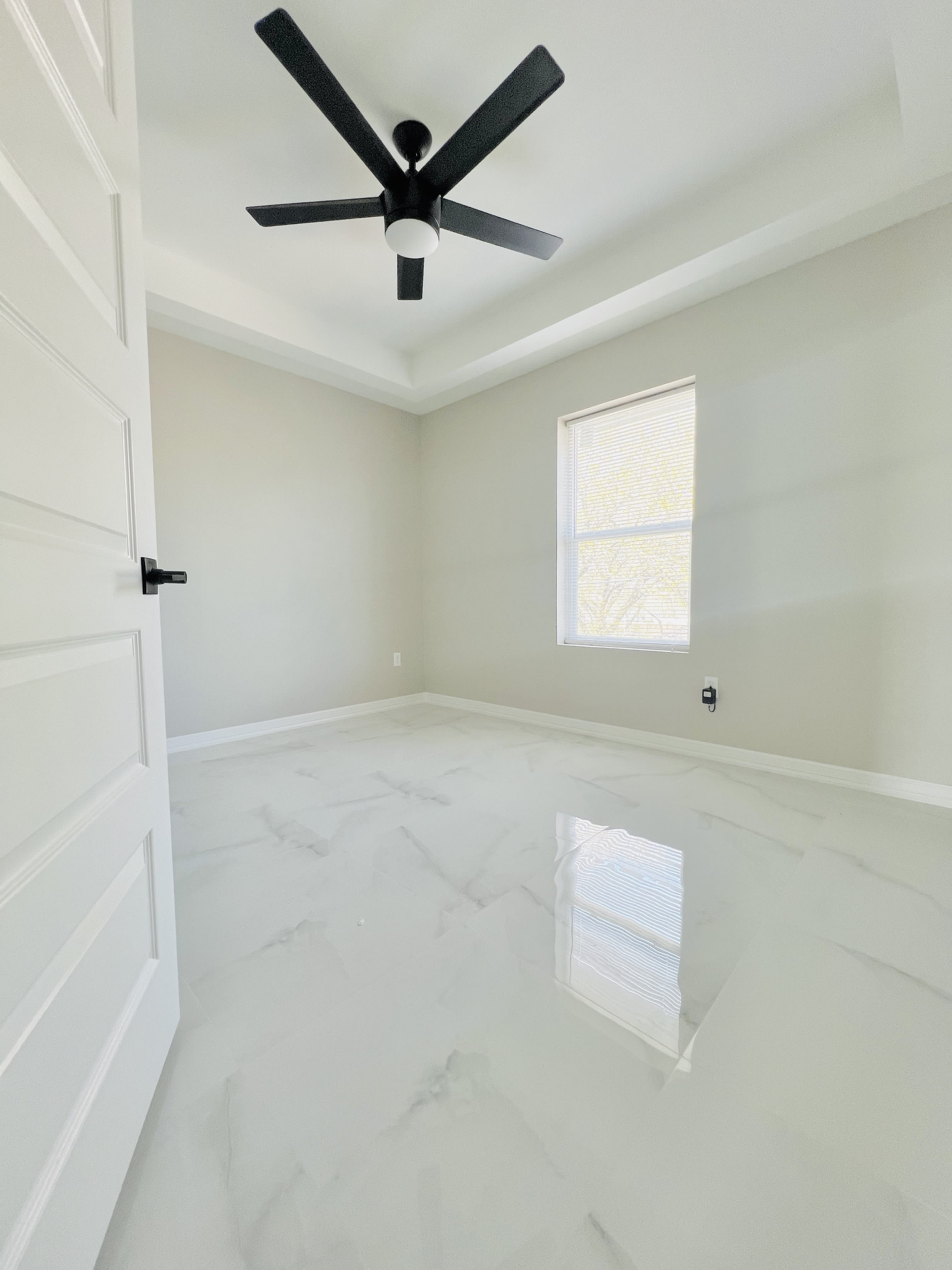 1300 Hummingbird Court – photo 2