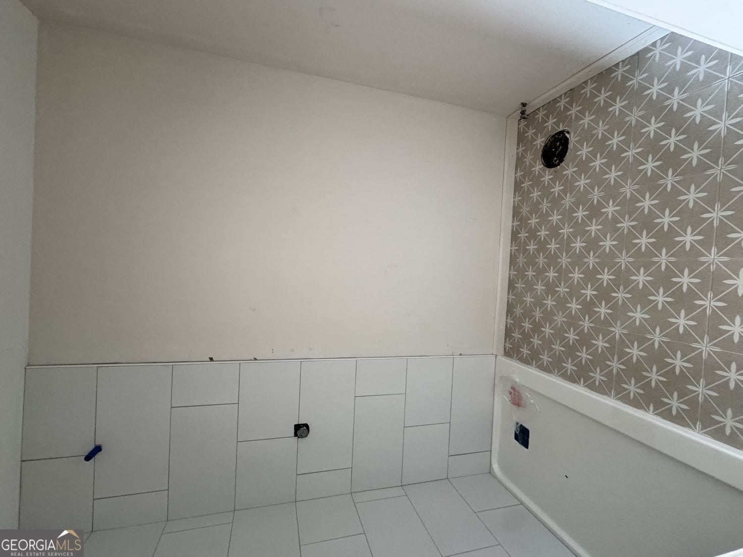 732 Hanover Lane SE – photo 4