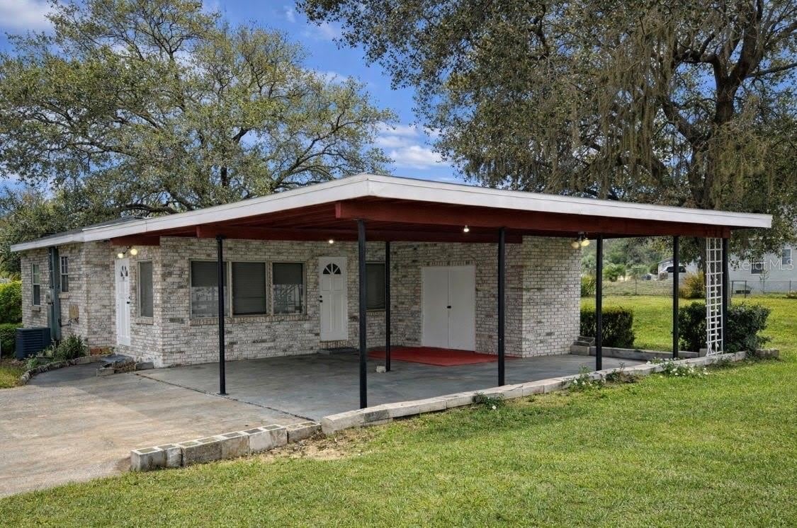118 E PINE Street – photo 1