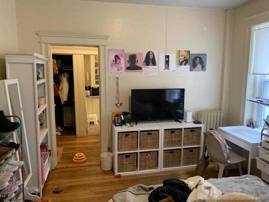 221 Kelton St. – photo 2