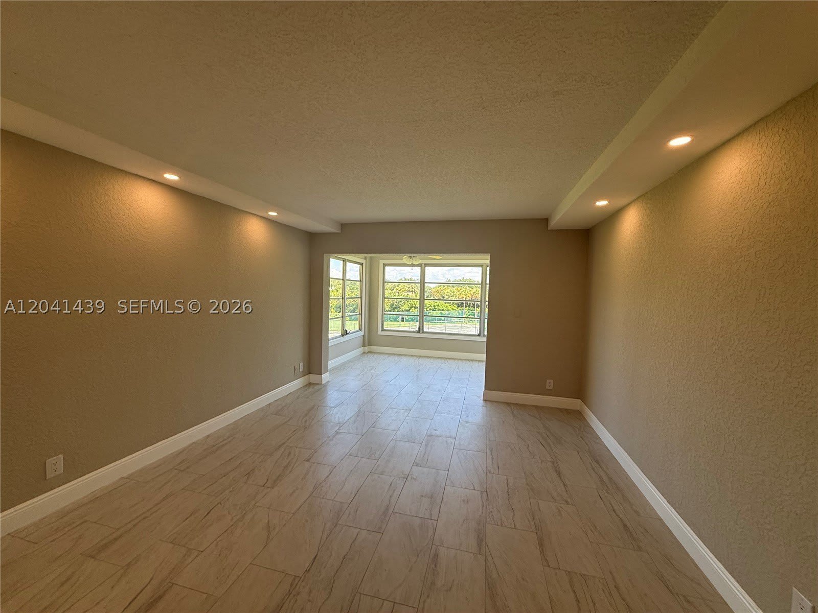 9273 SW 8th St – photo 4