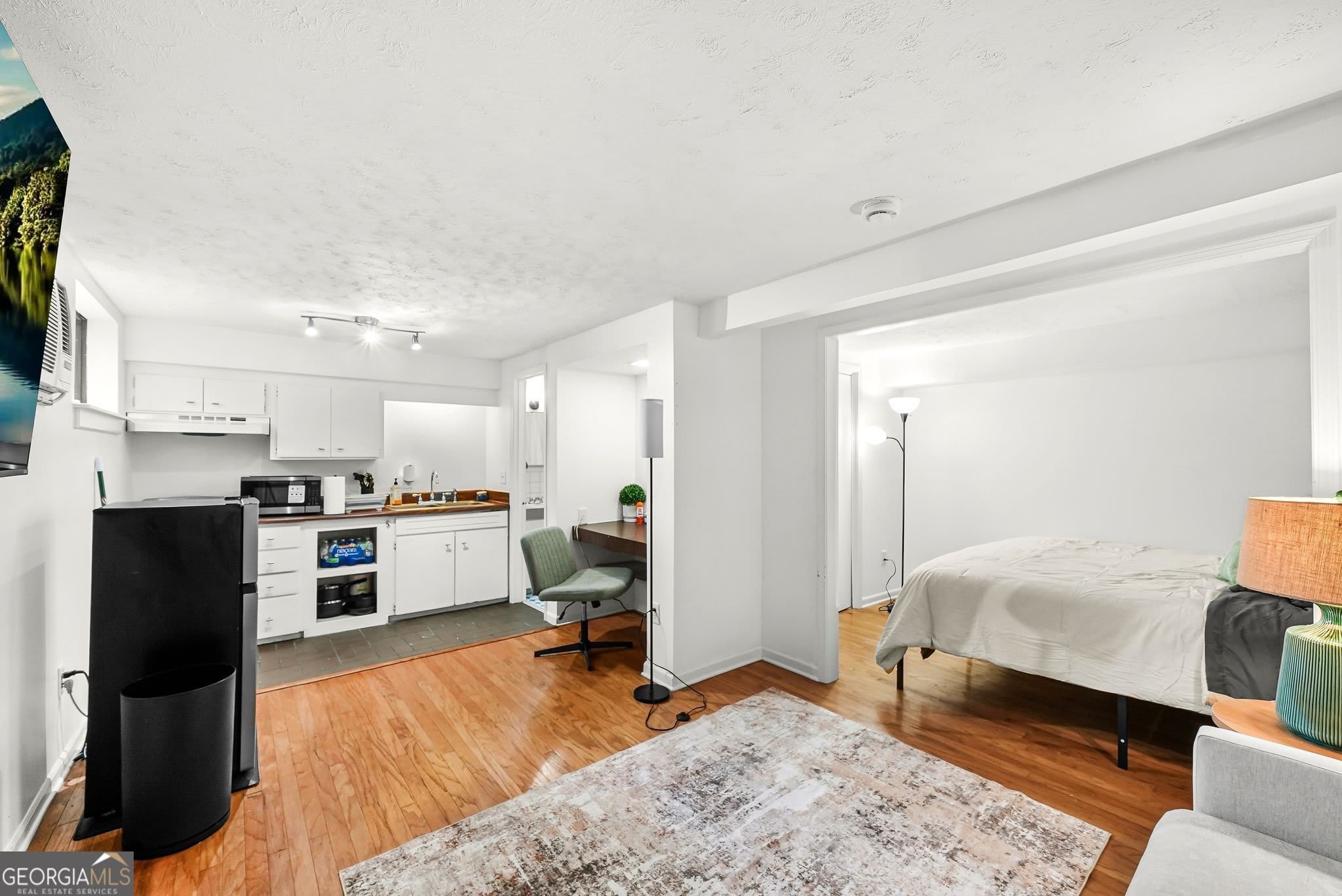 3635 Cantrell Road – photo 1