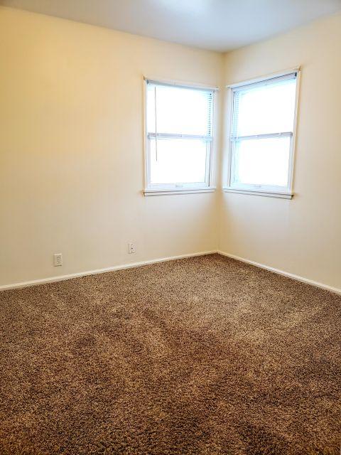 1415 Avenue B – photo 4