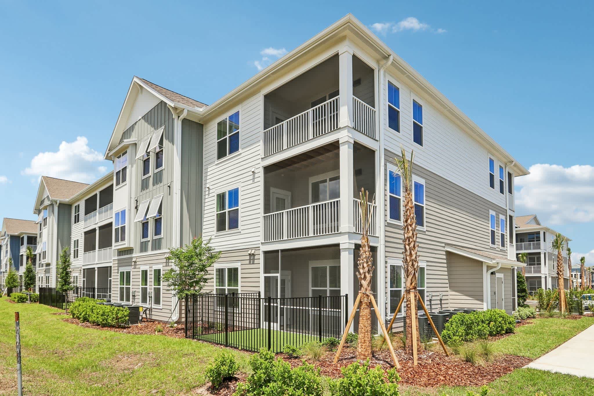 Velara Luxury Apartments – photo 2