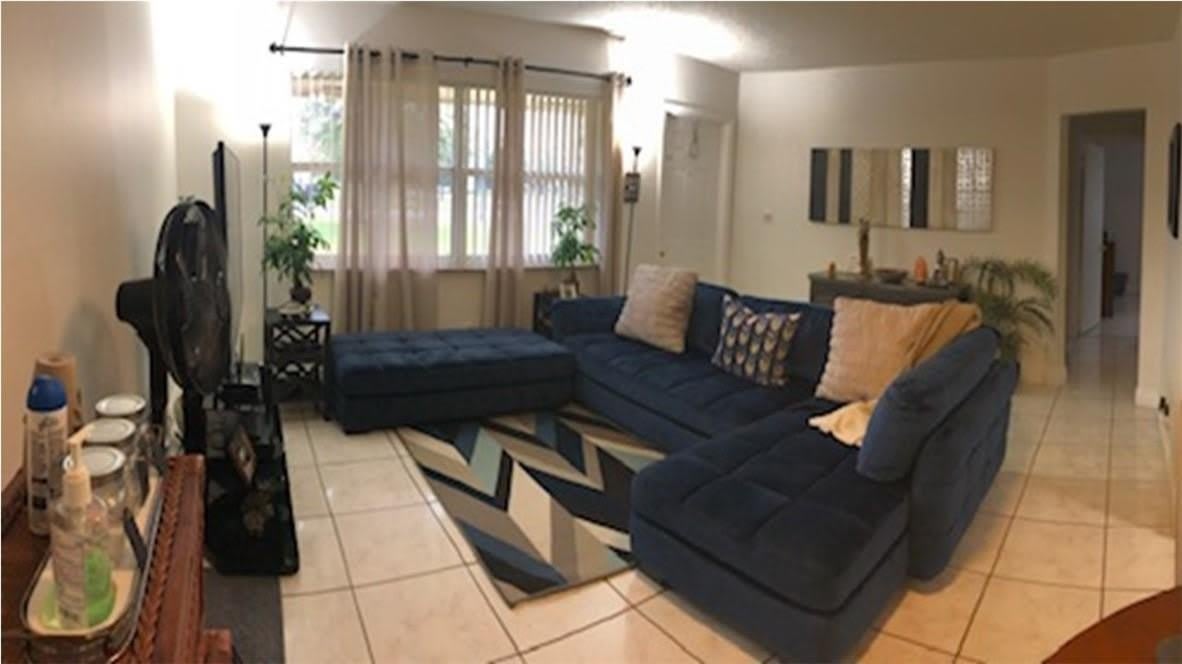 9011 NW 33rd Street – photo 4