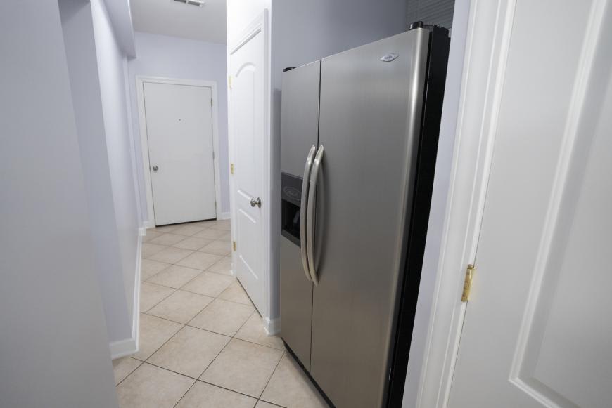 2416 North Greenview Ave. – photo 5