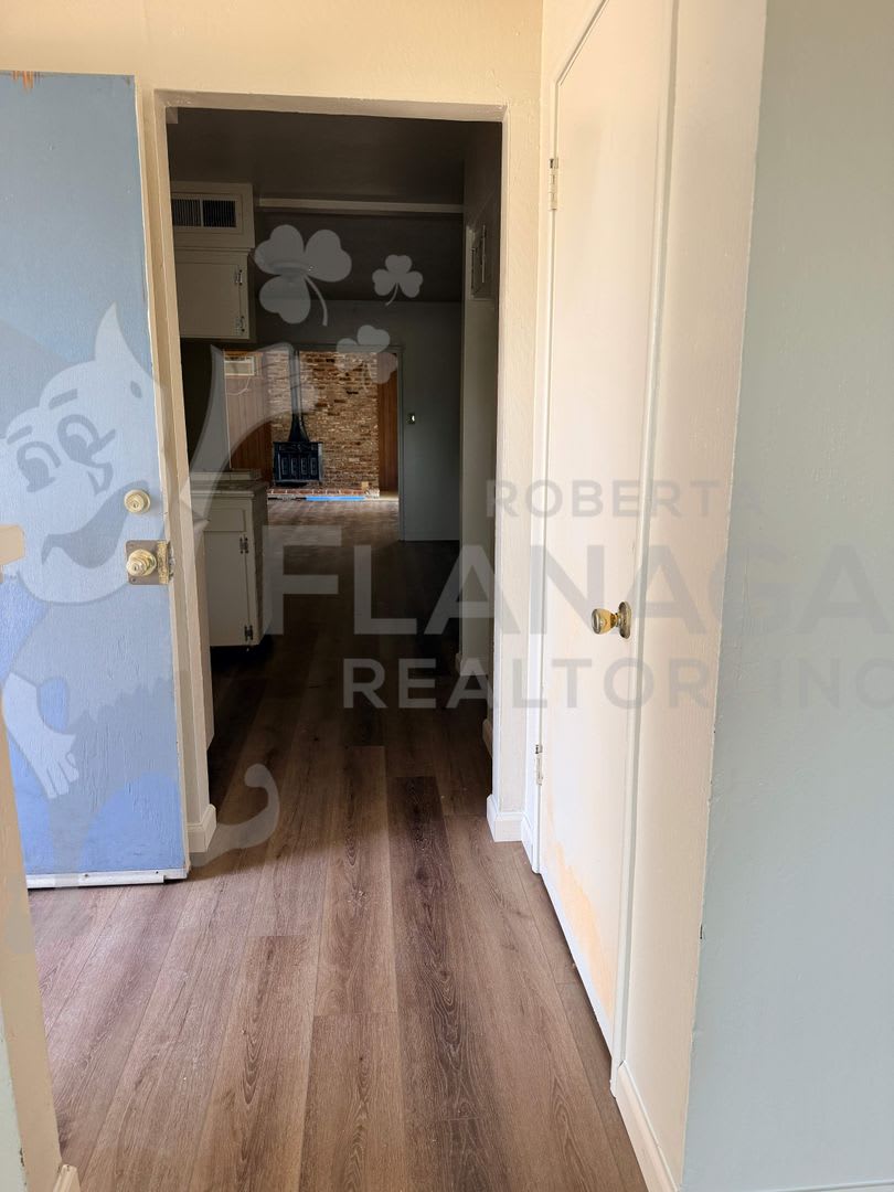3 Bedroom 2 Bathroom Home – photo 2