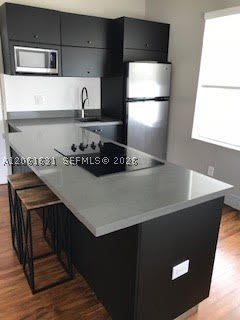1618 Michigan Ave – photo 1