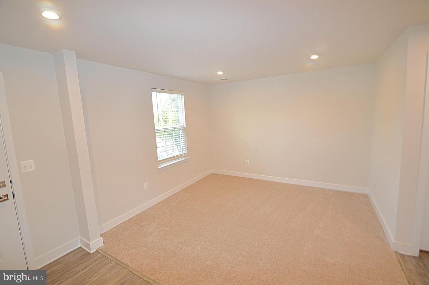 11328 WILLOW GREEN CIR – photo 5