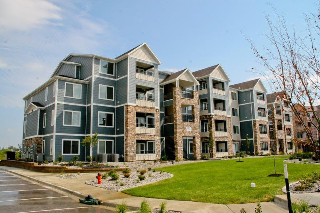 Steeplechase Apartments – photo 4