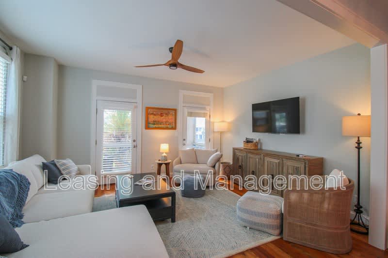 744 Gate Post Drive – photo 4