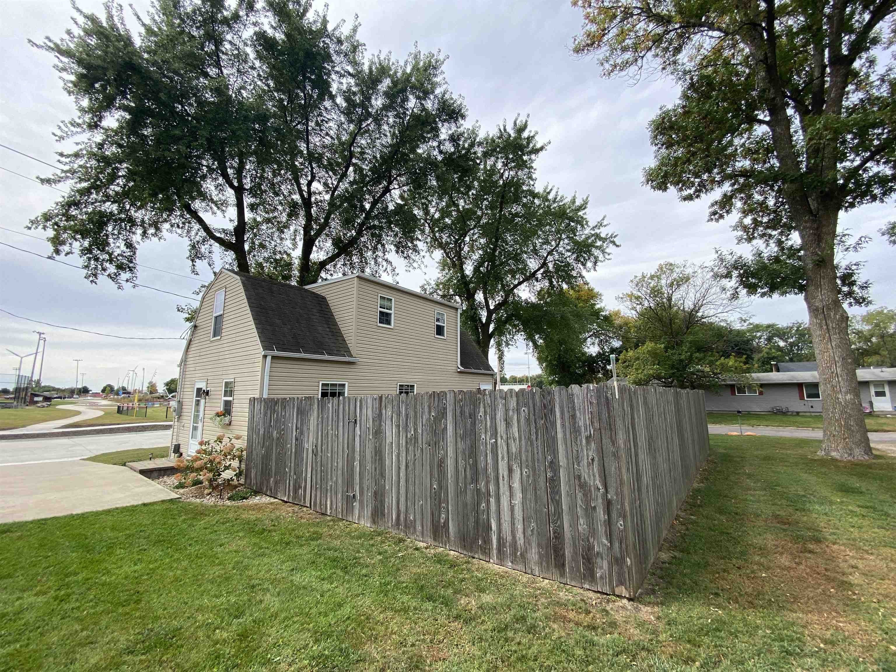 512 23rd Street – photo 3