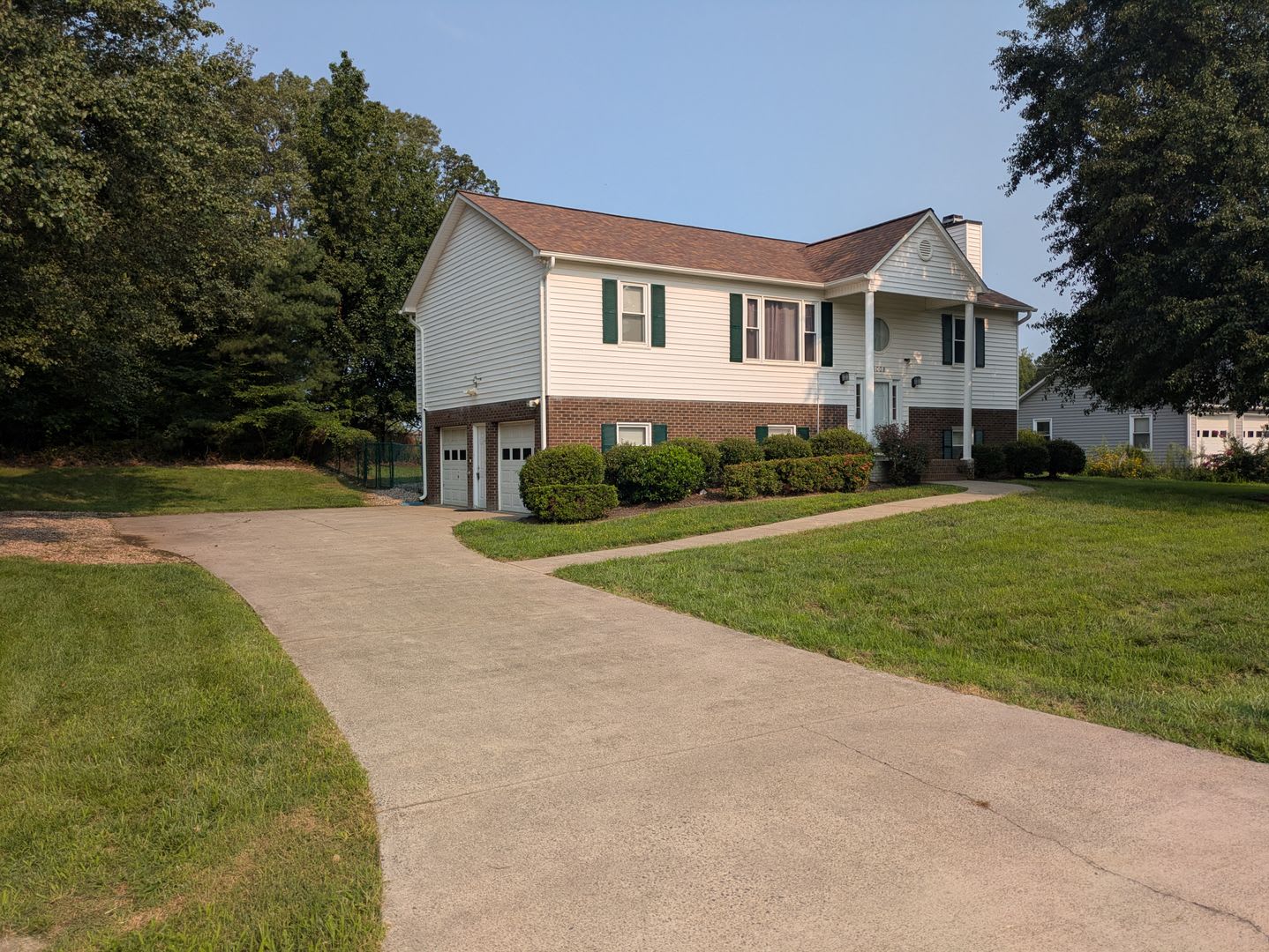 6008 Yeaton Glenn Drive – photo 2