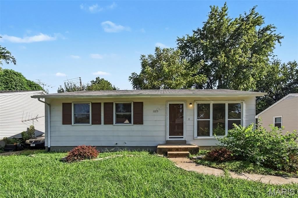 1223 Walker Avenue – photo 1