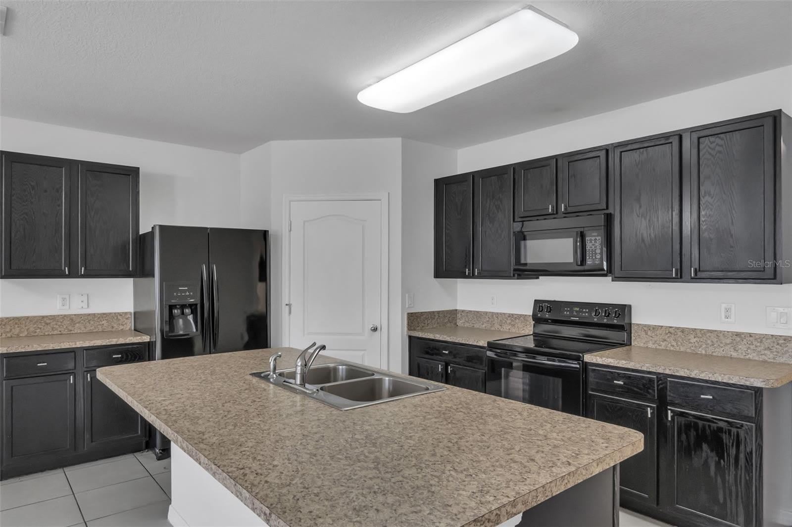 1828 PARTIN TERRACE Road – photo 3