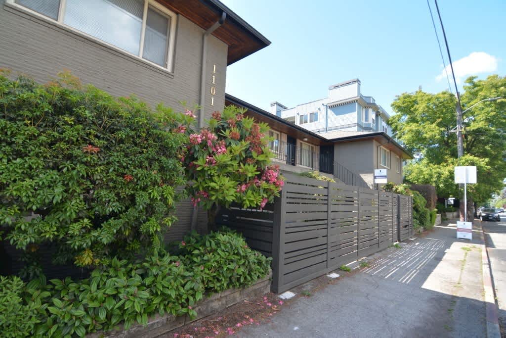 Prospect Court – photo 1