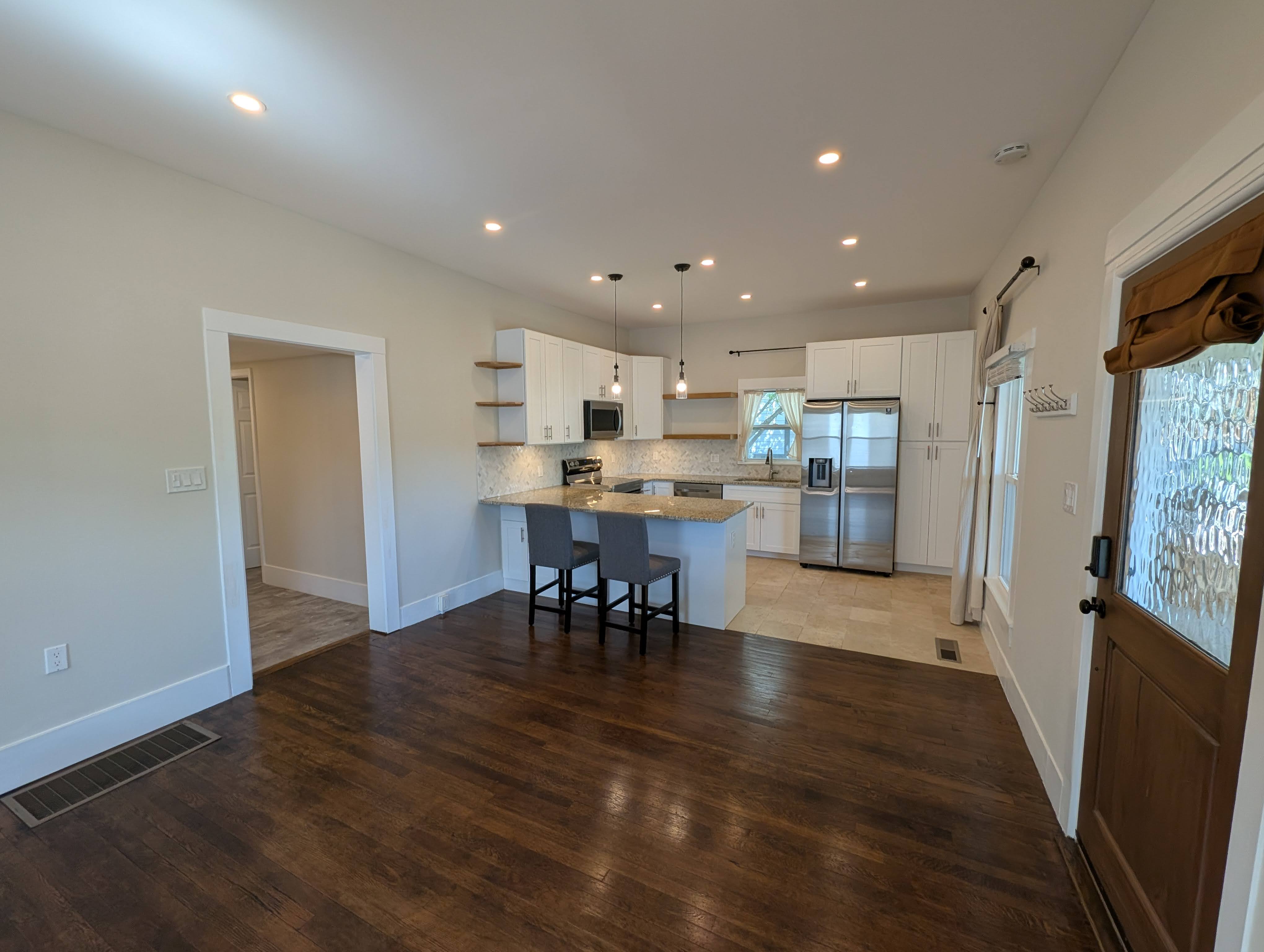 30 Woodrow Ave – photo 5