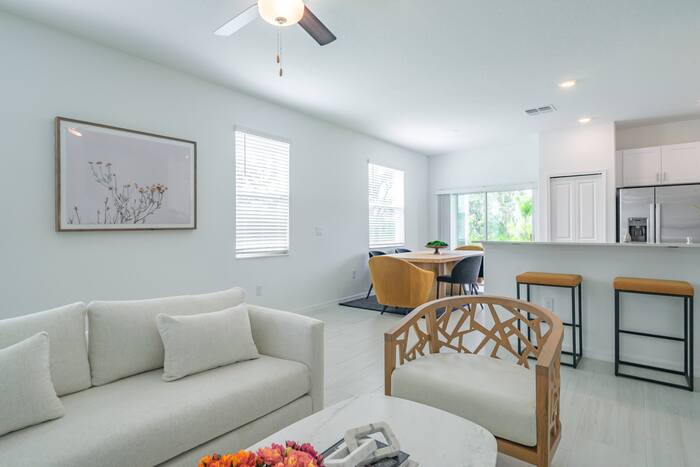 5004 Capri Harbor Drive – photo 4