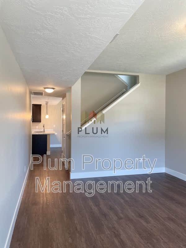2795 Hamilton Way – photo 4