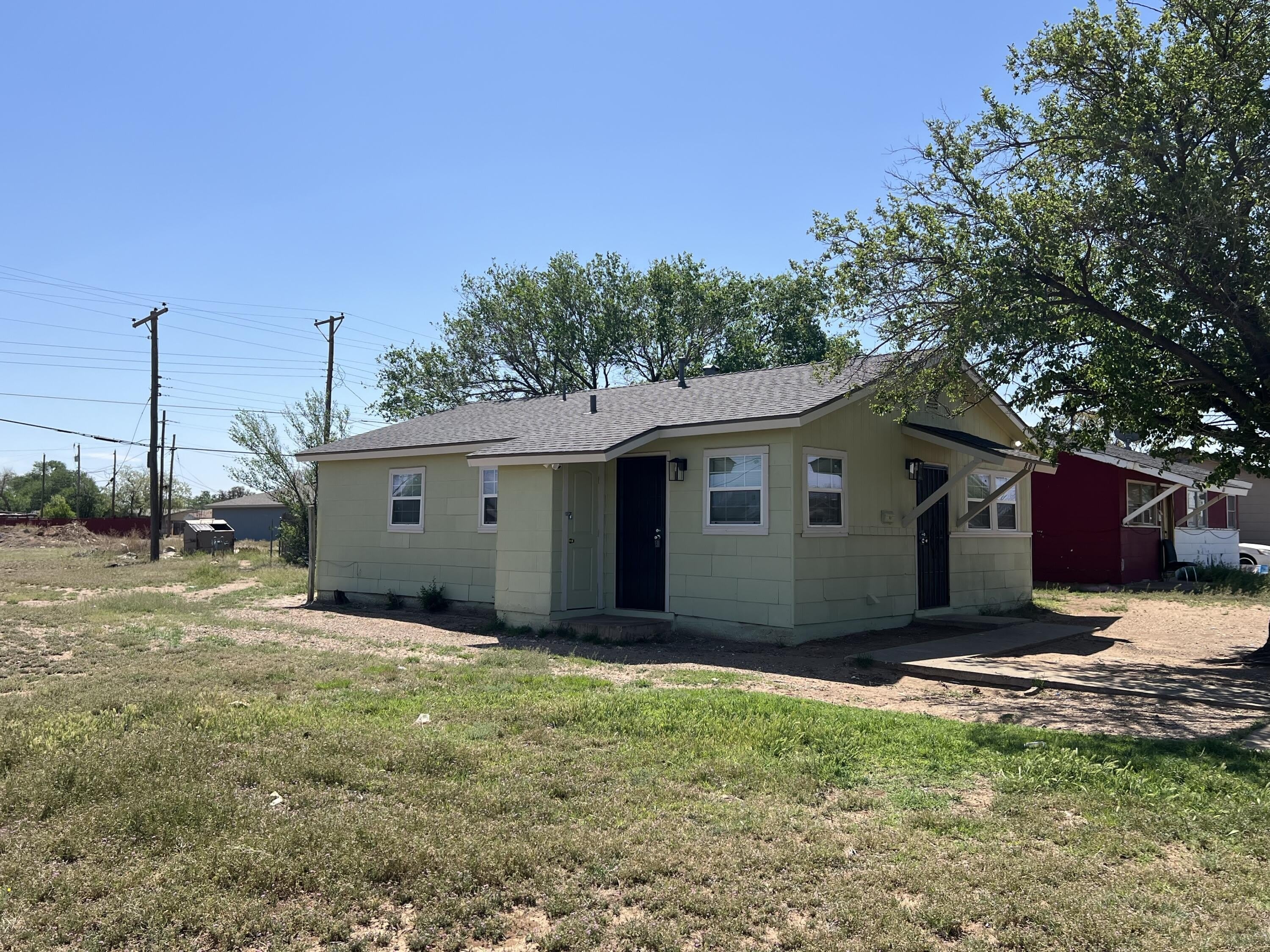 801 Vanda Avenue – photo 2