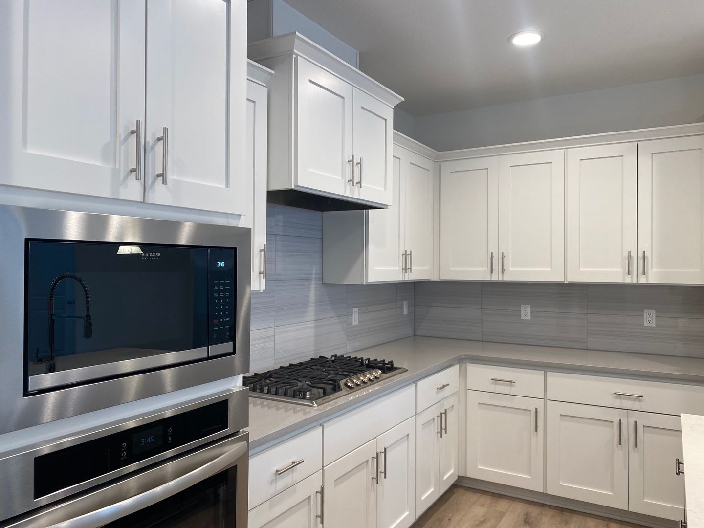 Newer Construction Beautiful Brand Home Backs To Greenspace Gourmet Kitchen Open Landing Fenced Yard – photo 4