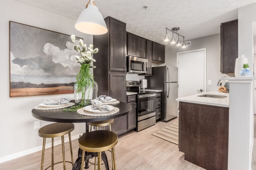 Cameron Ridge Apartments – photo 2