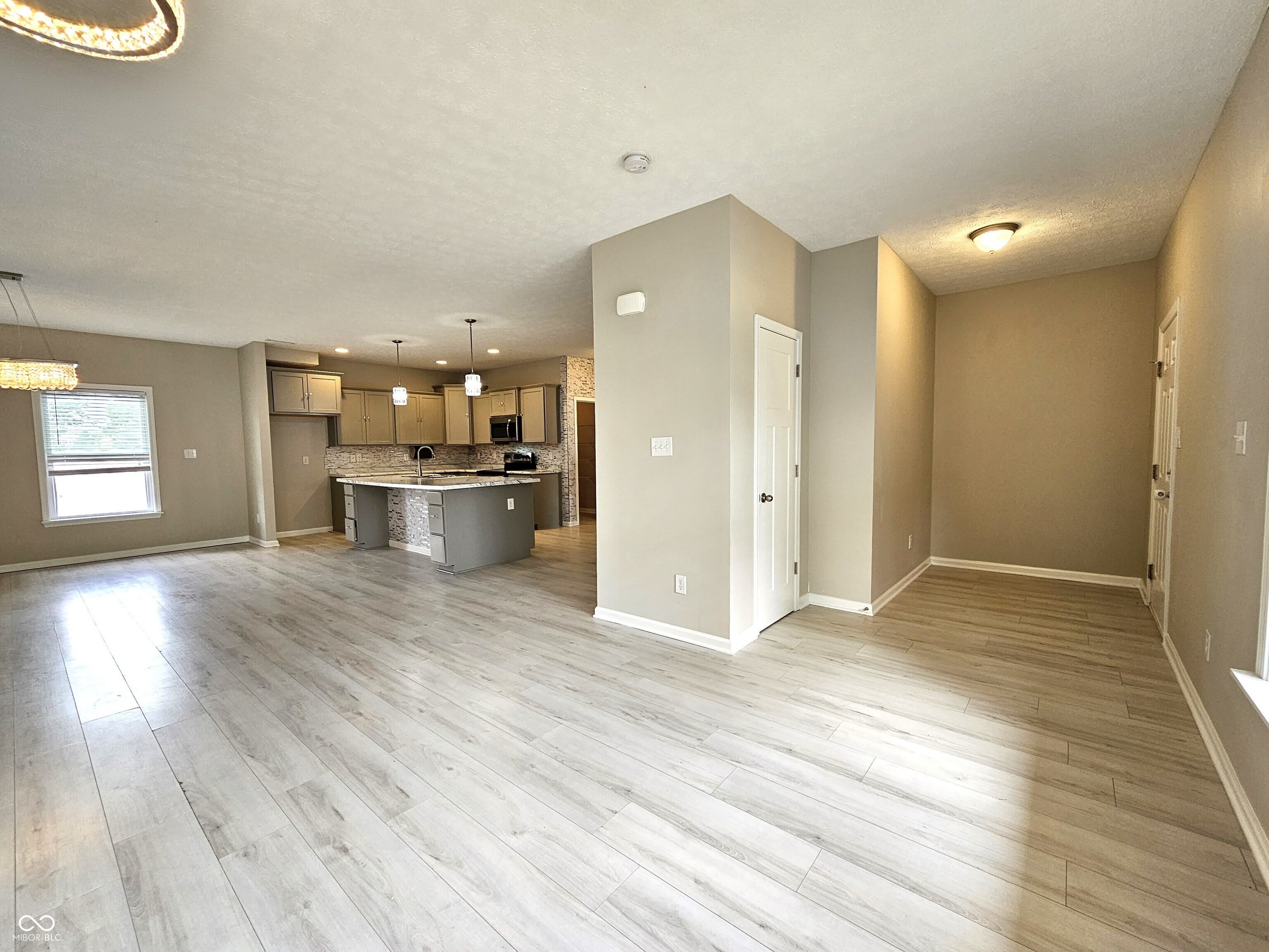 7252 Lockford Walk N – photo 3