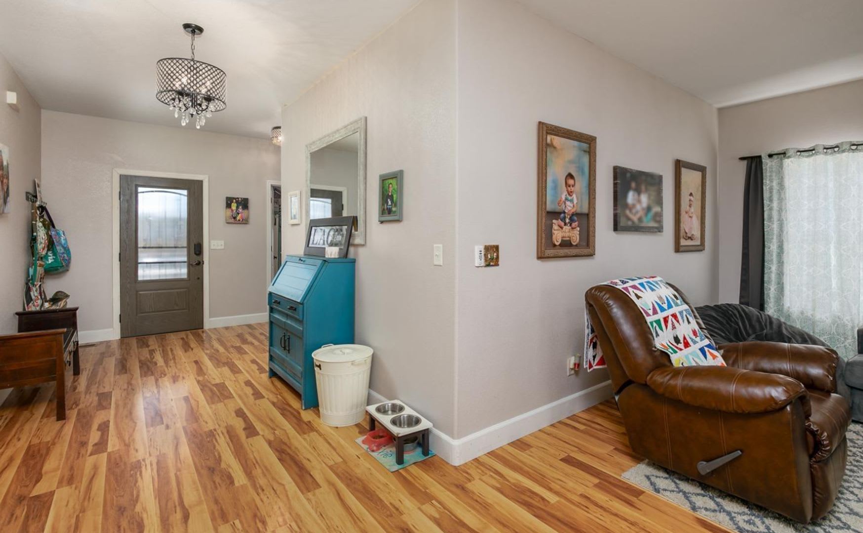 Military-Friendly Rental – 3BR/2BA Reno Home – photo 5